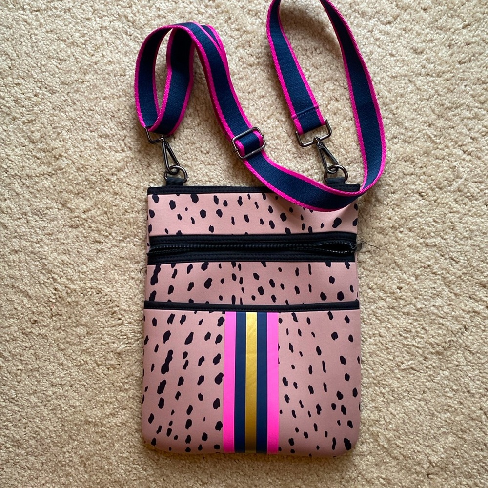 Neoprene Crossbody